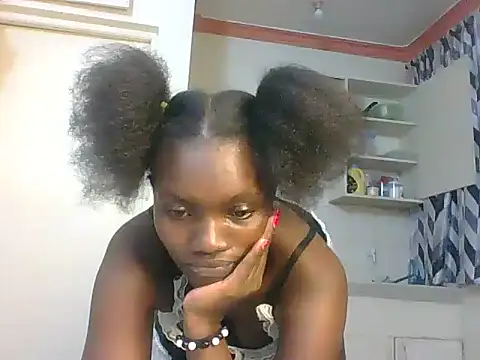 Slimthick900 online show from 02.07.25