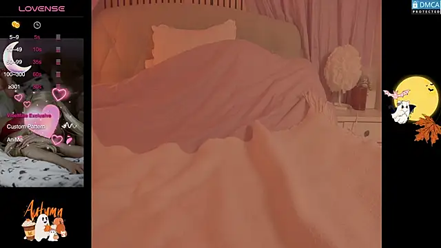 Snapshot of Blondecandie chatting on 10.07.25 Blondecandie online show from 10.07.25