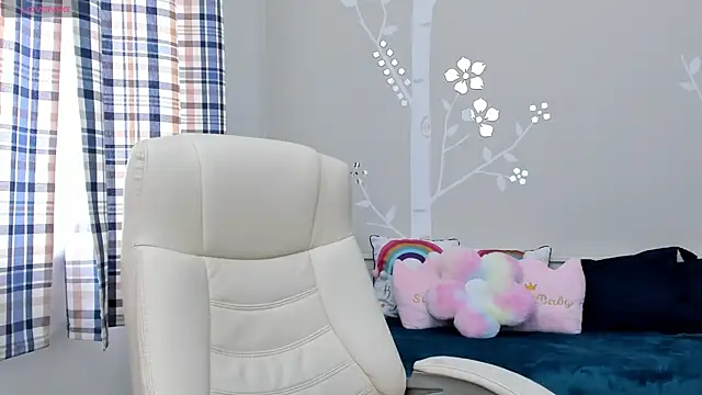 AniaGray online show from 12.20.24