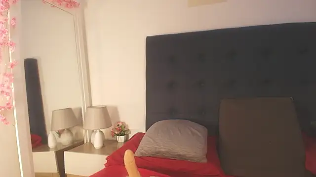 Evelonga 707 online show from 03.27.26