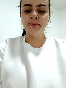 Snapshot of Im_Amelia chatting on 12.14.24 Im Amelia online show from 12.14.24