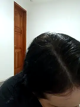 Snapshot of Im_Amelia chatting on 12.18.24 Im Amelia online show from 12.18.24