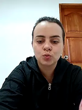 Snapshot of Im_Amelia chatting on 01.08.25 Im Amelia online show from 01.08.25