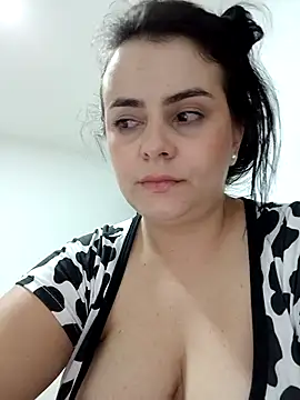 Snapshot of Im_Amelia chatting on 03.01.25 Im Amelia online show from 03.01.25
