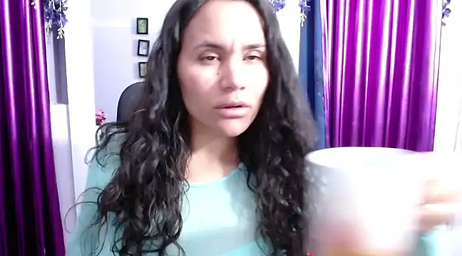 Snapshot of Saylor_Lee22 chatting on 03.18.25 Saylor Lee22 online show from 03.18.25