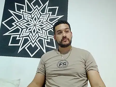  CHRIS-DENNIS  online show from 04.05.26