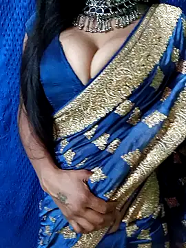 Snapshot of Savita_hotmom chatting on 03.10.26 Savita hotmom online show from 03.10.26