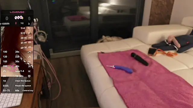 sexyLolia11 online show from 05.25.26