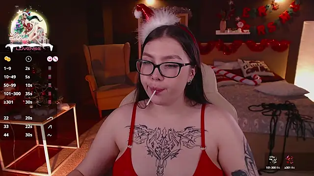 Snapshot of Arizonaa_Muse chatting on 12.27.24 Arizonaa Muse online show from 12.27.24