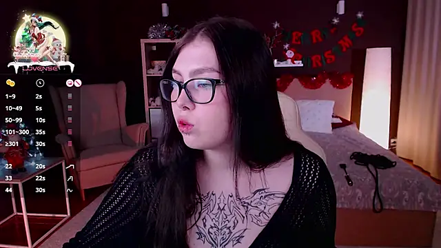 Snapshot of Arizonaa_Muse chatting on 12.29.24 Arizonaa Muse online show from 12.29.24