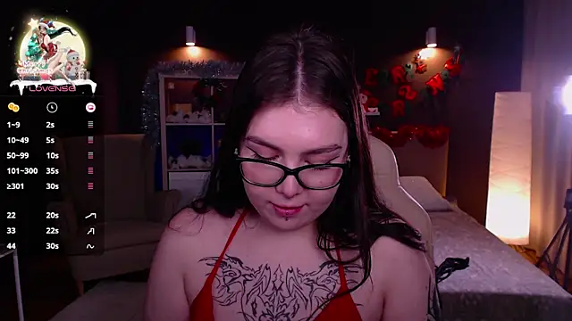 Snapshot of Arizonaa_Muse chatting on 01.04.25 Arizonaa Muse online show from 01.04.25