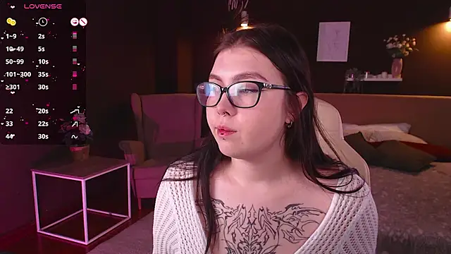 Snapshot of Arizonaa_Muse chatting on 01.09.25 Arizonaa Muse online show from 01.09.25