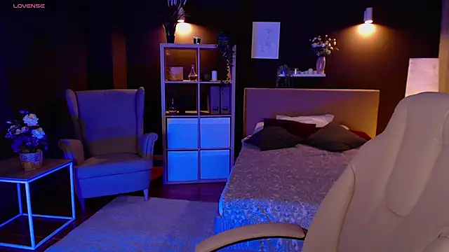 Snapshot of Arizonaa_Muse chatting on 01.18.25 Arizonaa Muse online show from 01.18.25