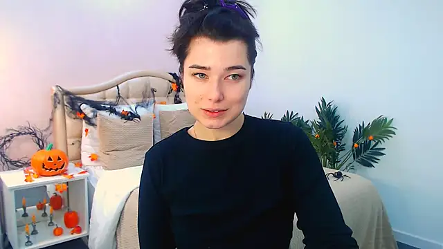  Sun Shy  online show from 11.12.25