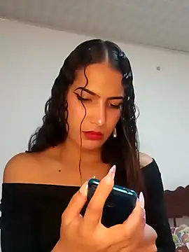 Lanna hott  online show from 01.02.25