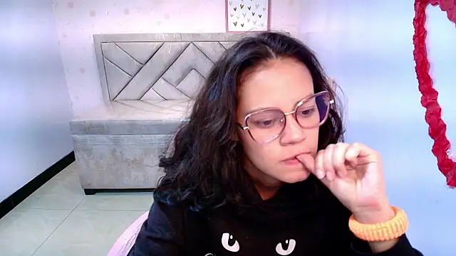 Tyna ch online show from 02.26.25