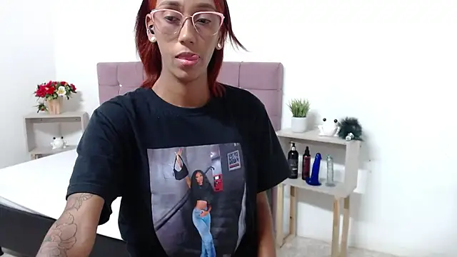 ZashaRomero online show from 02.11.25