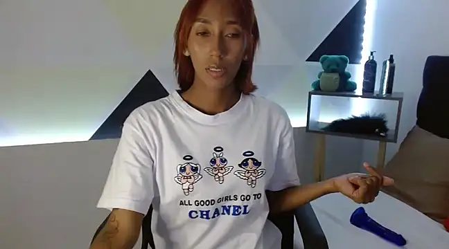 ZashaRomero online show from 02.20.25