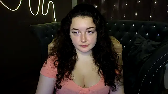 GloriNichols online show from 12.12.24