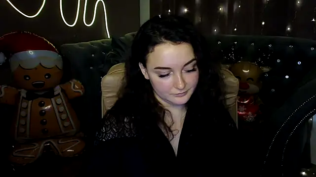 GloriNichols online show from 12.30.24