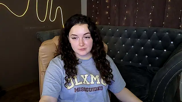 GloriNichols online show from 01.08.25