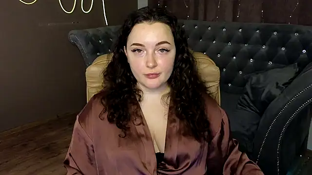 GloriNichols online show from 01.23.25