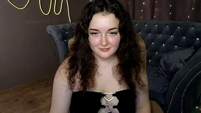 GloriNichols online show from 01.25.25