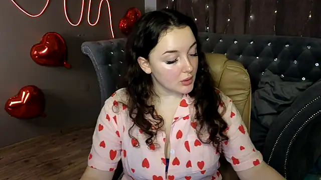 GloriNichols online show from 02.16.25