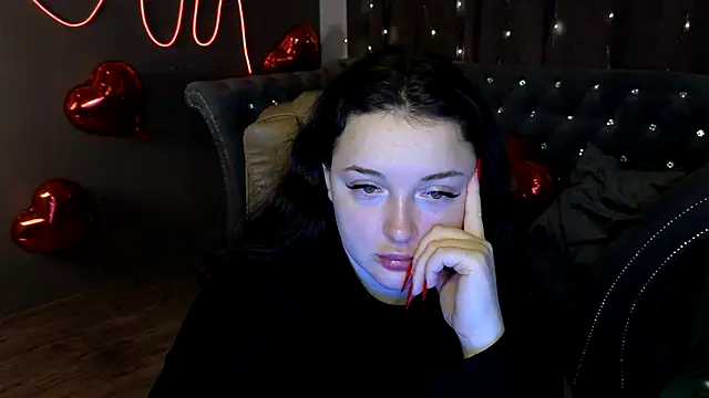 GloriNichols online show from 02.20.25