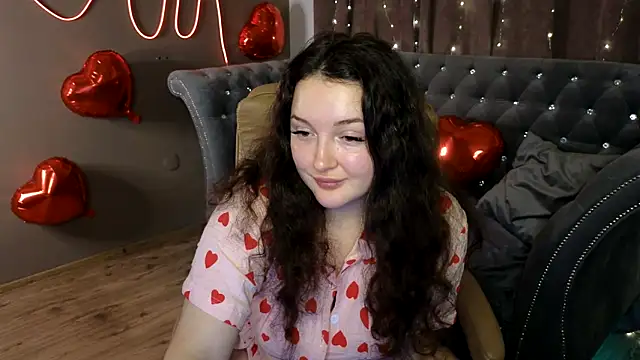 GloriNichols online show from 02.22.25