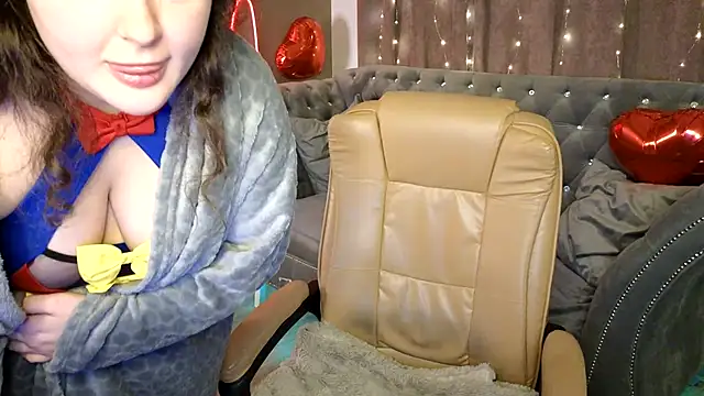 GloriNichols online show from 02.23.25