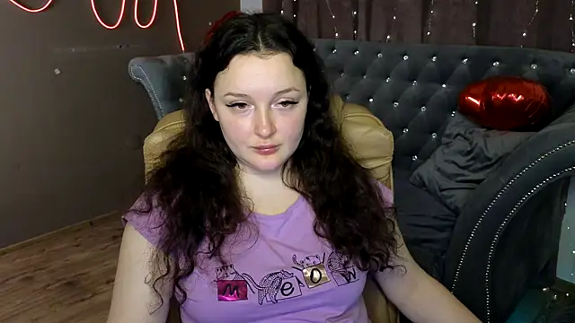 GloriNichols online show from 03.17.25