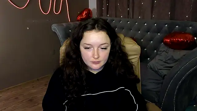 GloriNichols online show from 03.20.25