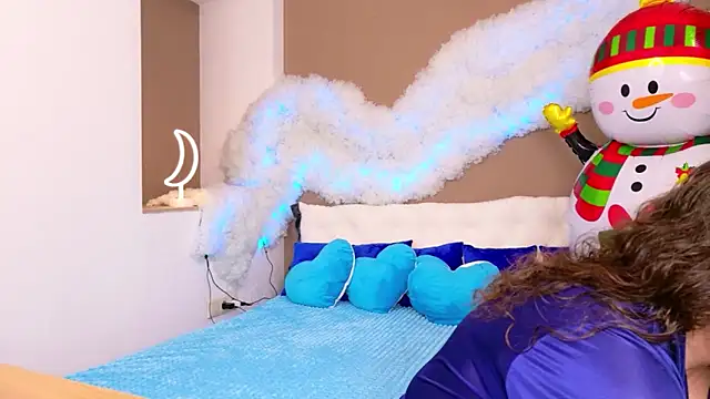 GloriNichols online show from 11.29.25