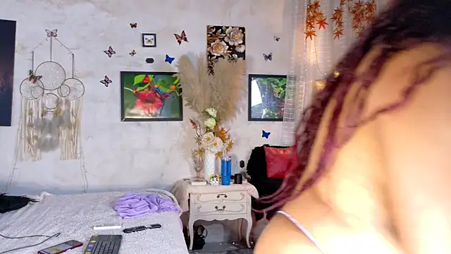 Kyara Queen online show from 03.23.26