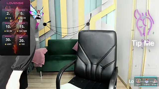 AriaGray online show from 09.29.25