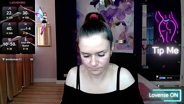 AriaGray online show from 10.13.25