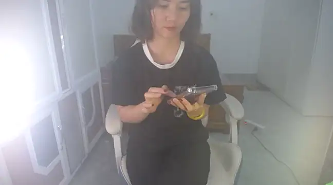 Snapshot of Susu204 chatting on 02.20.25 Susu204 online show from 02.20.25