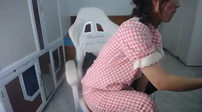 Snapshot of Susu204 chatting on 03.16.25 Susu204 online show from 03.16.25