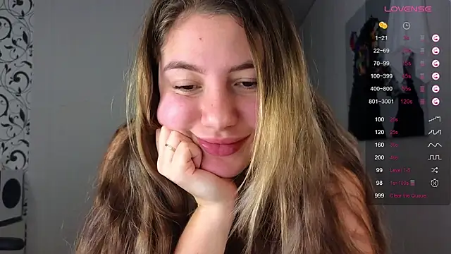 Yassyaaa online show from 12.20.24