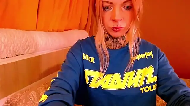 InesGold online show from 02.10.26