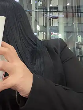 Snapshot of Sara_luna_ chatting on 03.18.25 Sara luna  online show from 03.18.25