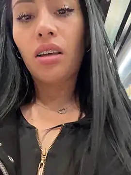 Snapshot of Sara_luna_ chatting on 03.20.25 Sara luna  online show from 03.20.25