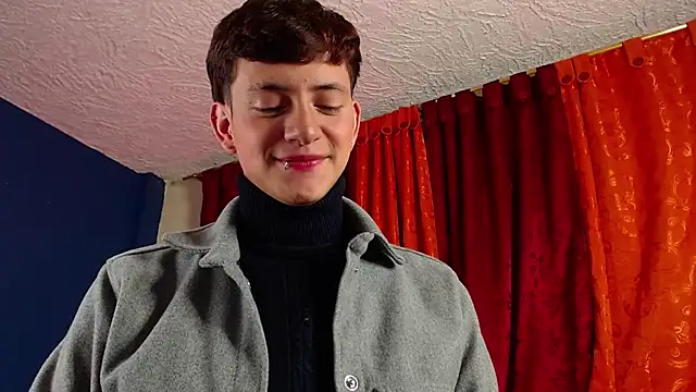 Snapshot of GabyThoms chatting on 12.30.24 GabyThoms online show from 12.30.24