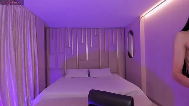 HannahJamesX online show from 03.31.26