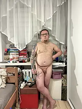 Snapshot of PierreNaked89 chatting on 12.23.24 PierreNaked89 online show from 12.23.24