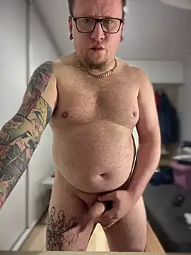 Snapshot of PierreNaked89 chatting on 12.29.24 PierreNaked89 online show from 12.29.24