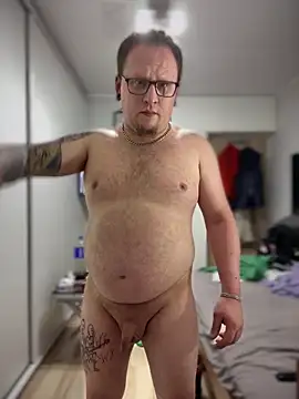 Snapshot of PierreNaked89 chatting on 03.15.25 PierreNaked89 online show from 03.15.25