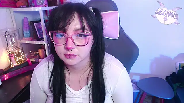 LiloMoon69 online show from 12.31.24