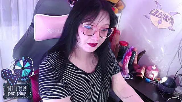 LiloMoon69 online show from 01.08.26